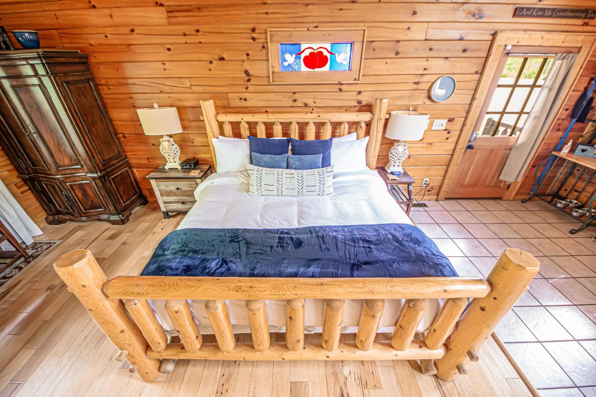 Love Me Tender Studio Cabin سيفيرفيل الغرفة الصورة