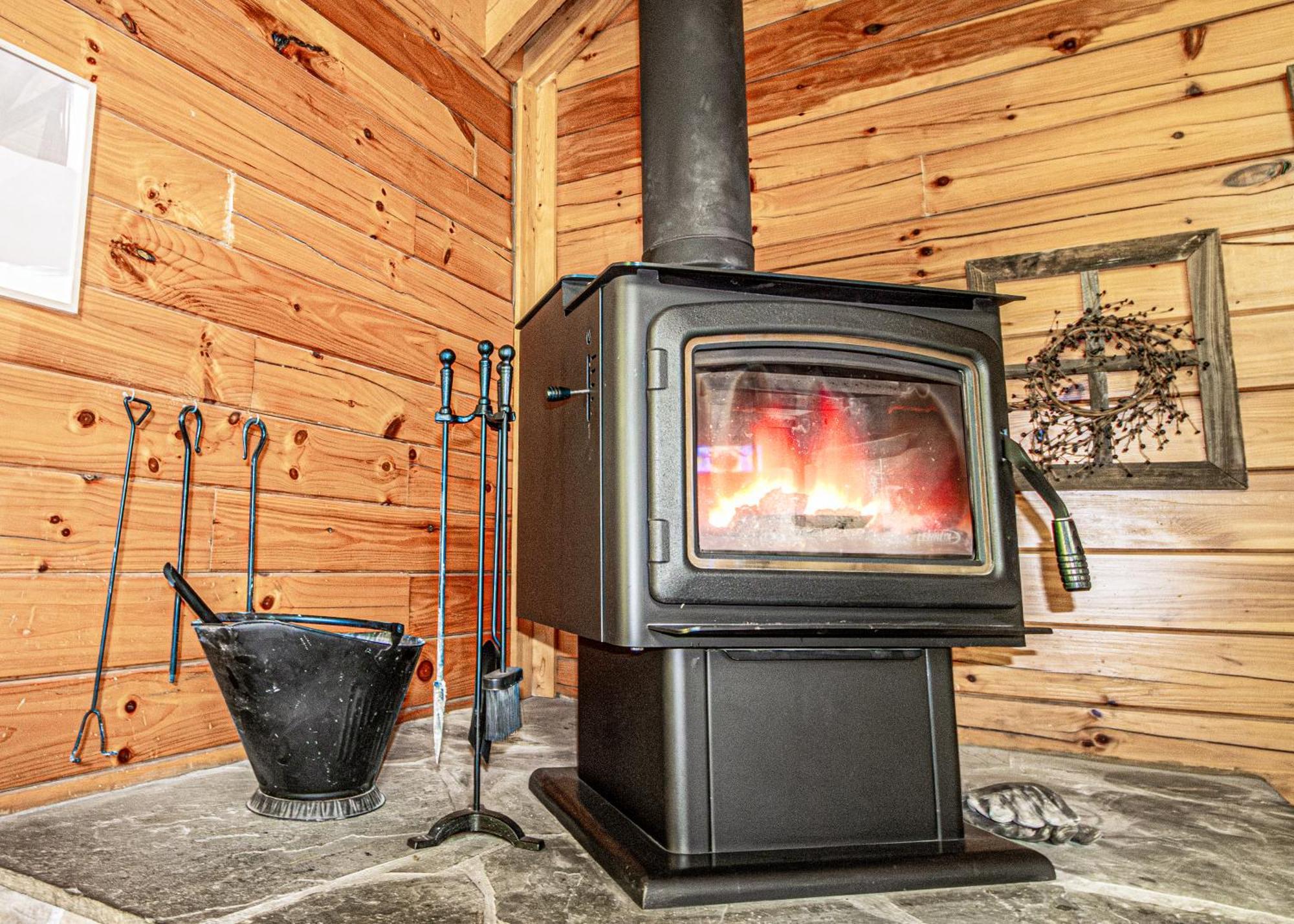 Love Me Tender Studio Cabin سيفيرفيل الغرفة الصورة
