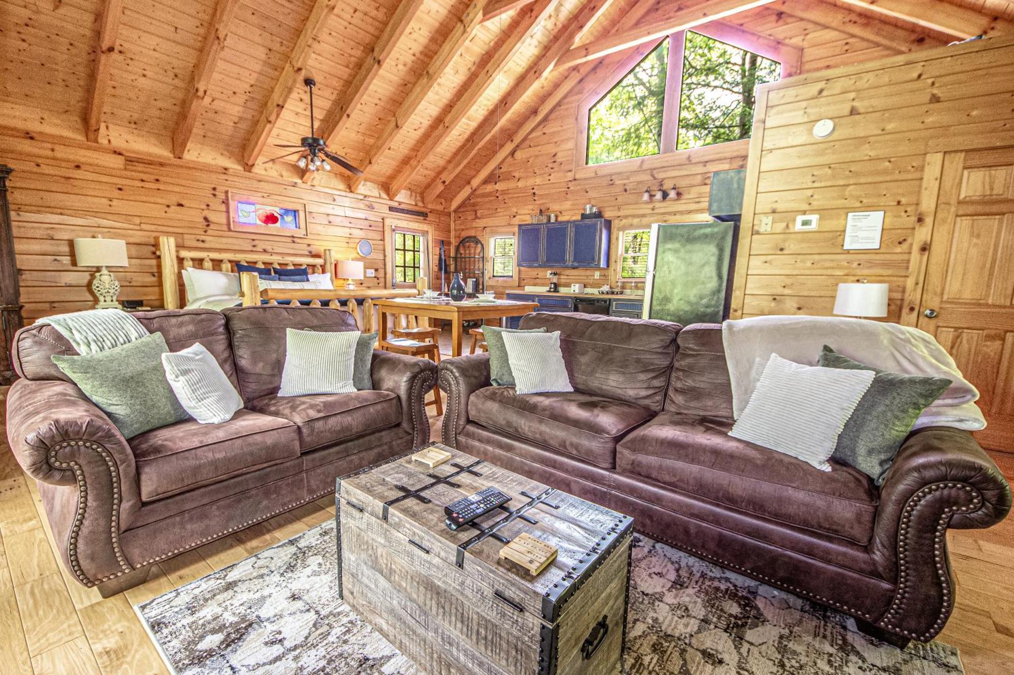 Love Me Tender Studio Cabin سيفيرفيل الغرفة الصورة